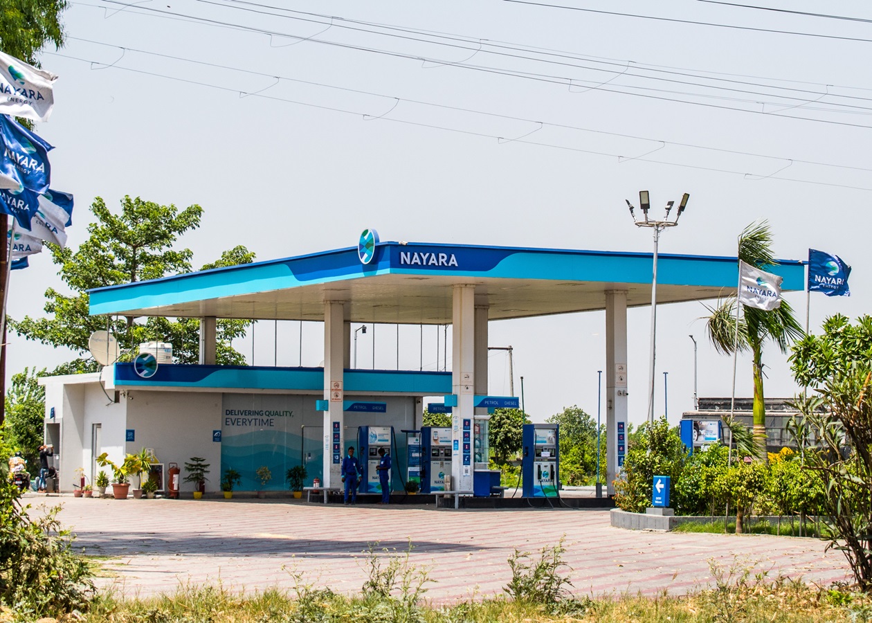 Індійська "дочка" Роснафти скоротила переробку після санкцій ЄС – ЗМІ