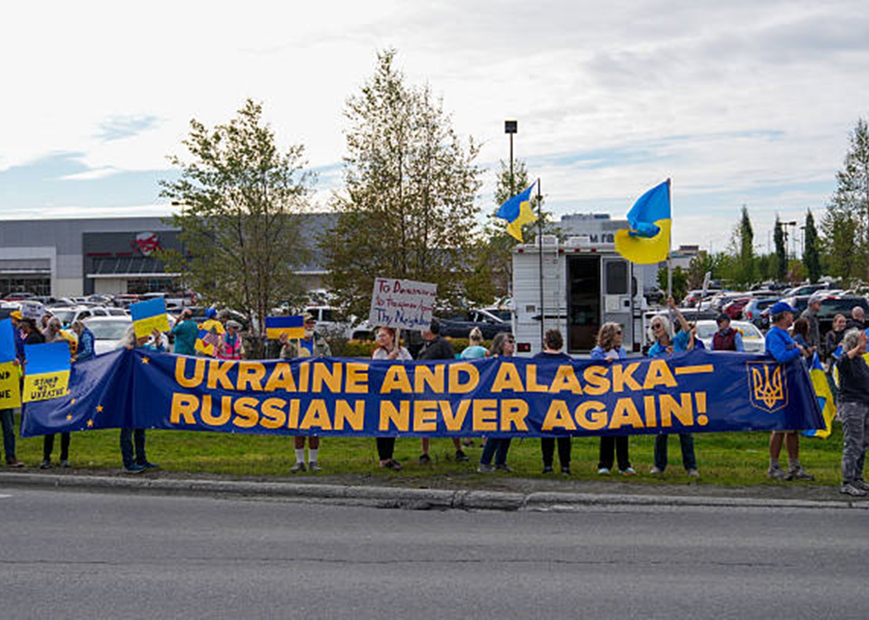 Проукраїнська акція на Алясці супроводжує зустріч Трамп-Путін
