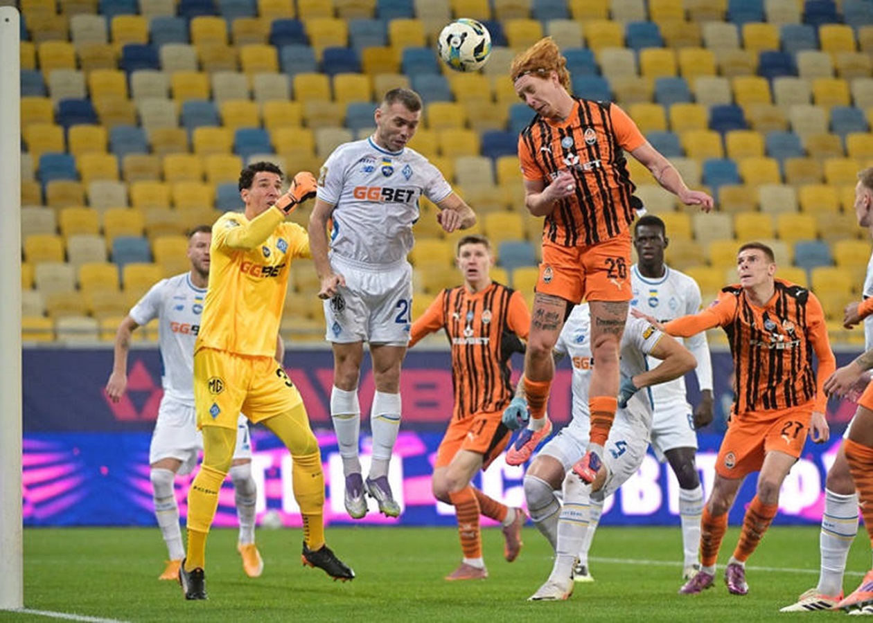 Динамо програло Шахтарю в очному протистоянні в рамках чемпіонату