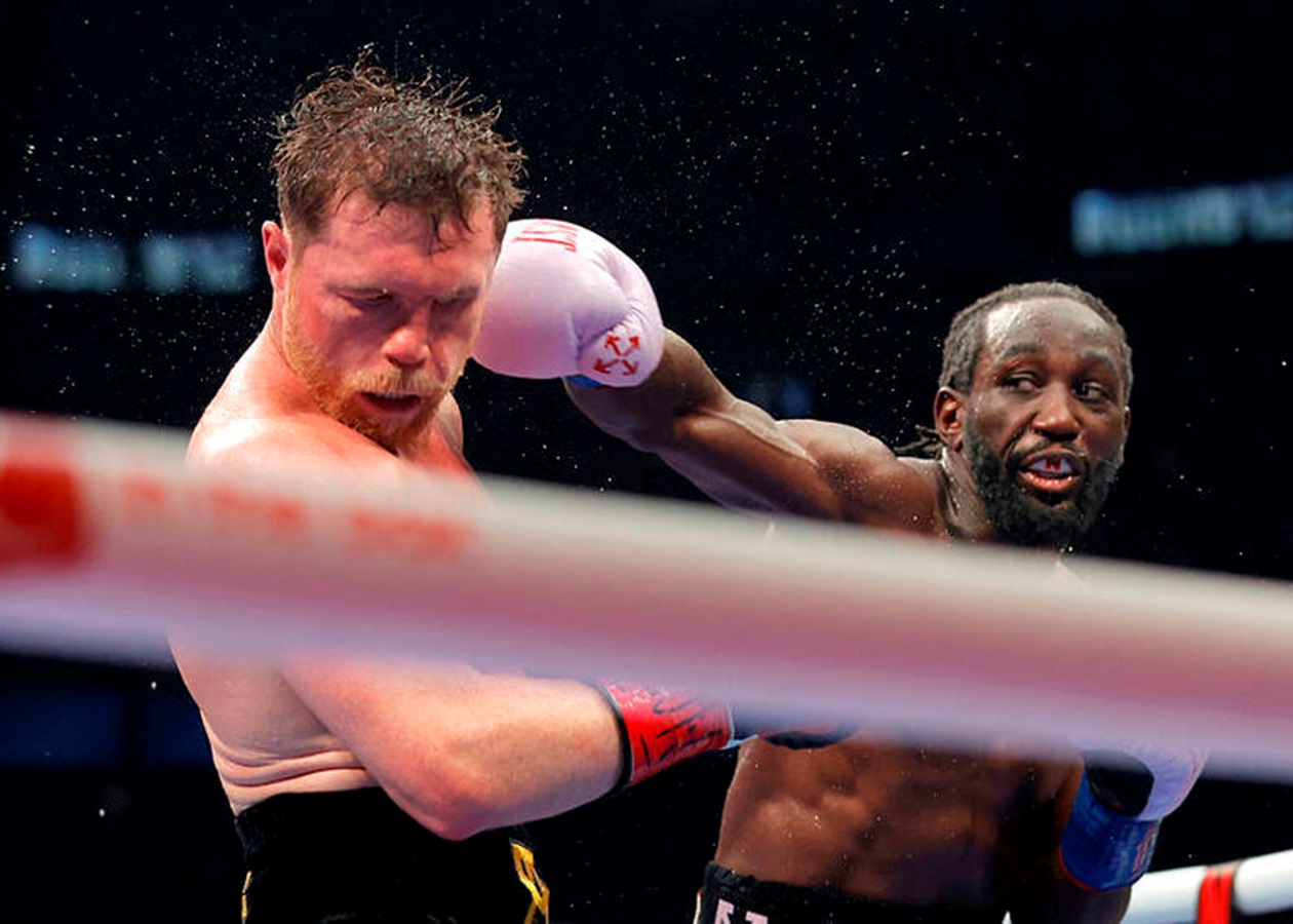 Канело прагне другого бою з Кроуфордом