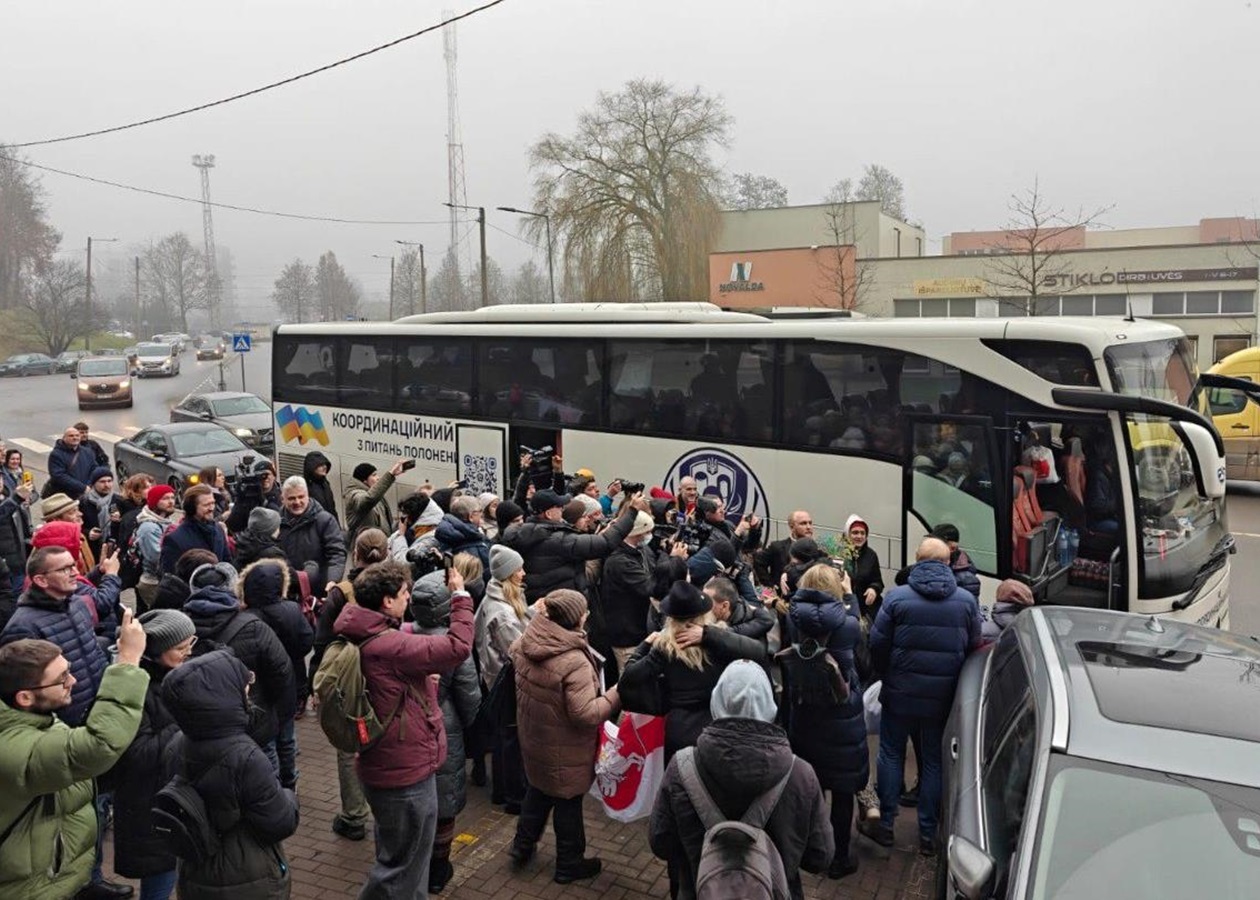 Всі звільнені білоруські політв'язні виїхали з України в Польщу та Литву