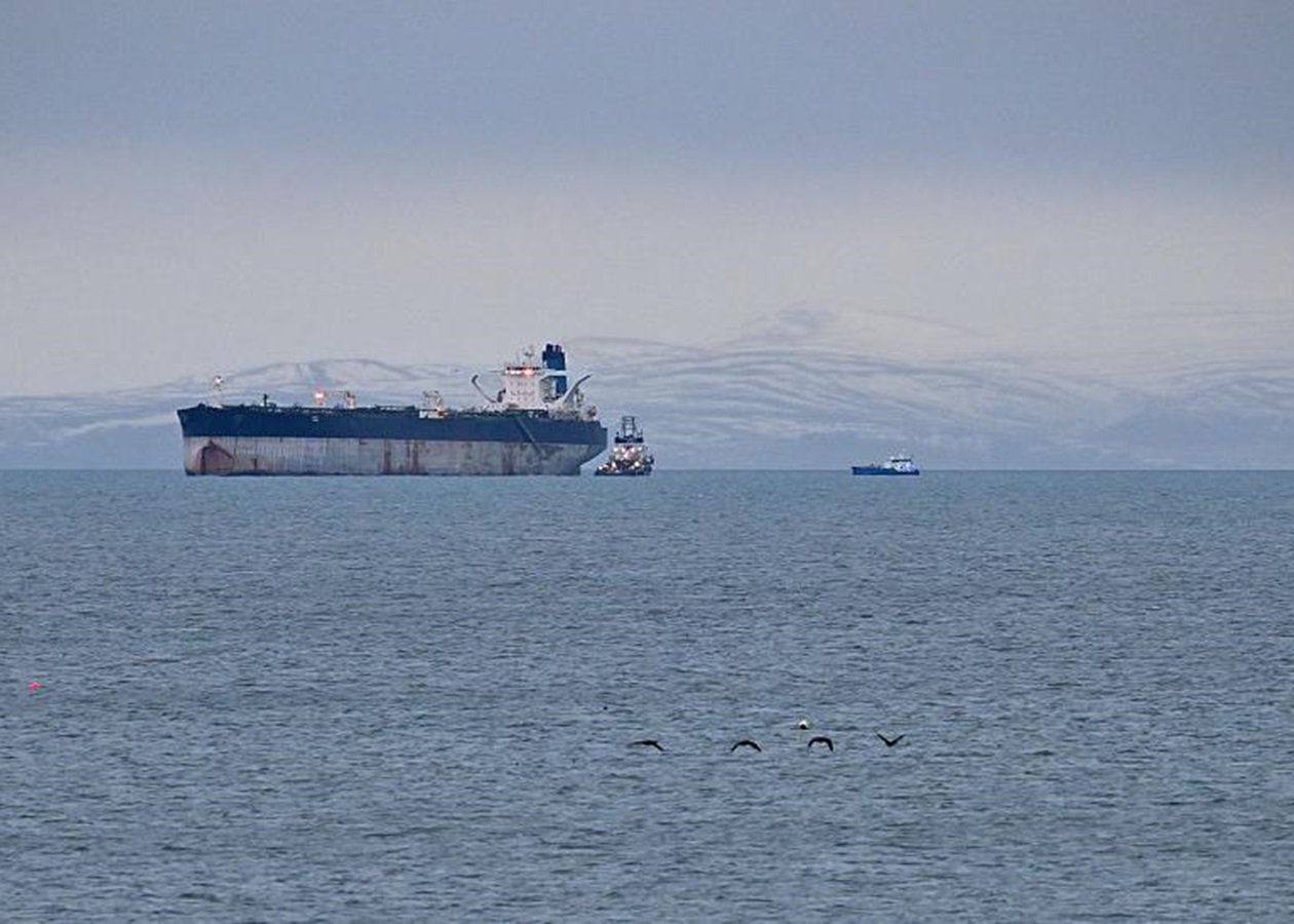 Нафтогазові доходи Росії рухнули до мінімуму 2020 року