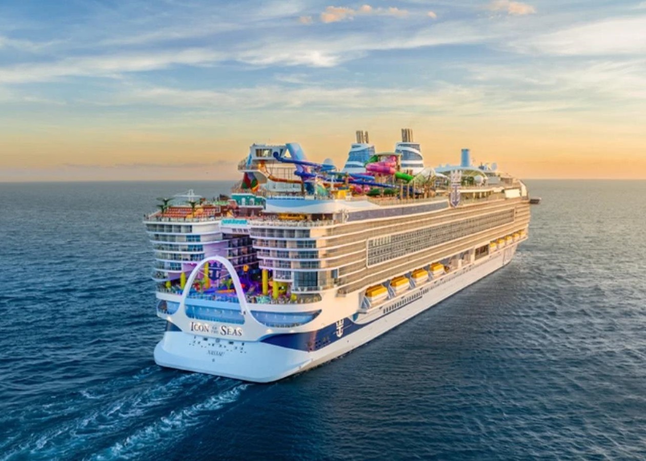 Представлено рекордний лайнер за $2 мільярди