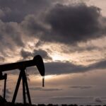 Ціни на нафту обвалилися після припинення вогню