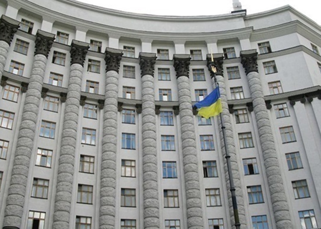 Уряду пропонують нові обмеження для гри військових в азартні ігри