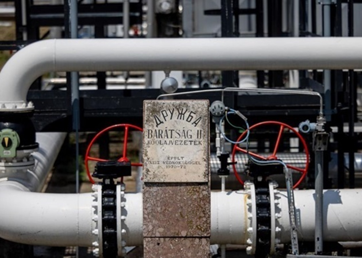 Україна запустила перекачку нафти Дружбою