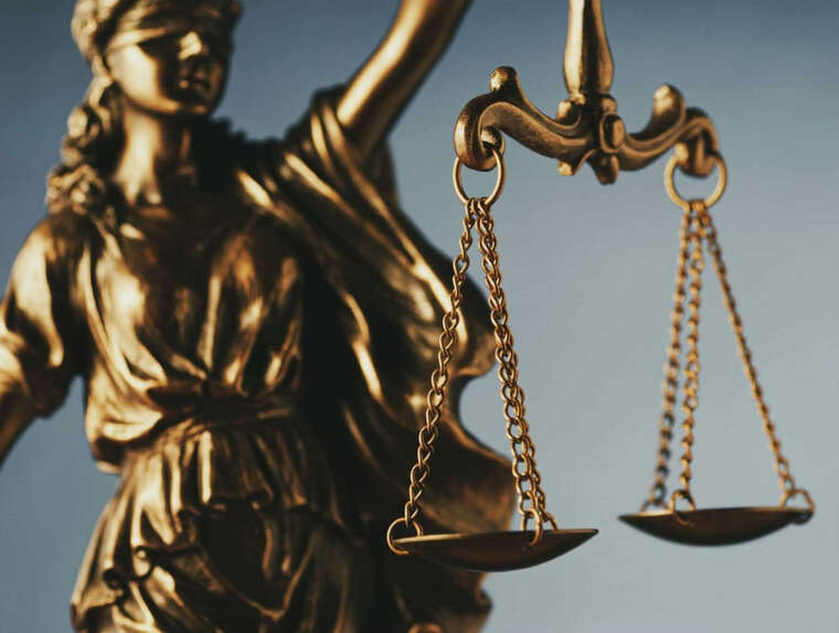 Суд Києва закрив справу проти імпортера мотоциклів через відсутність складу правопорушення