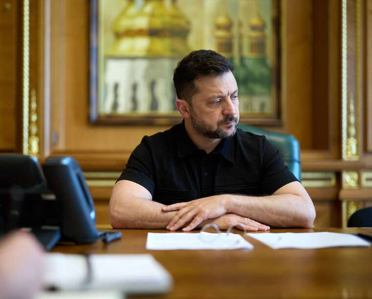 Зеленський зустрівся із сенаторами США: обговорили санкції проти Росії та посилення ППО України