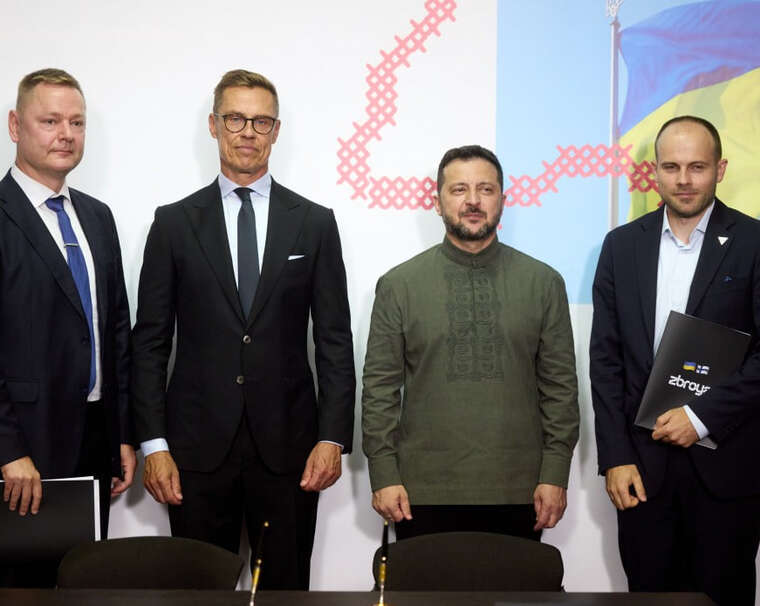 Україна і Фінляндія спільно вироблятимуть дрони та наземні роботизовані комплекси