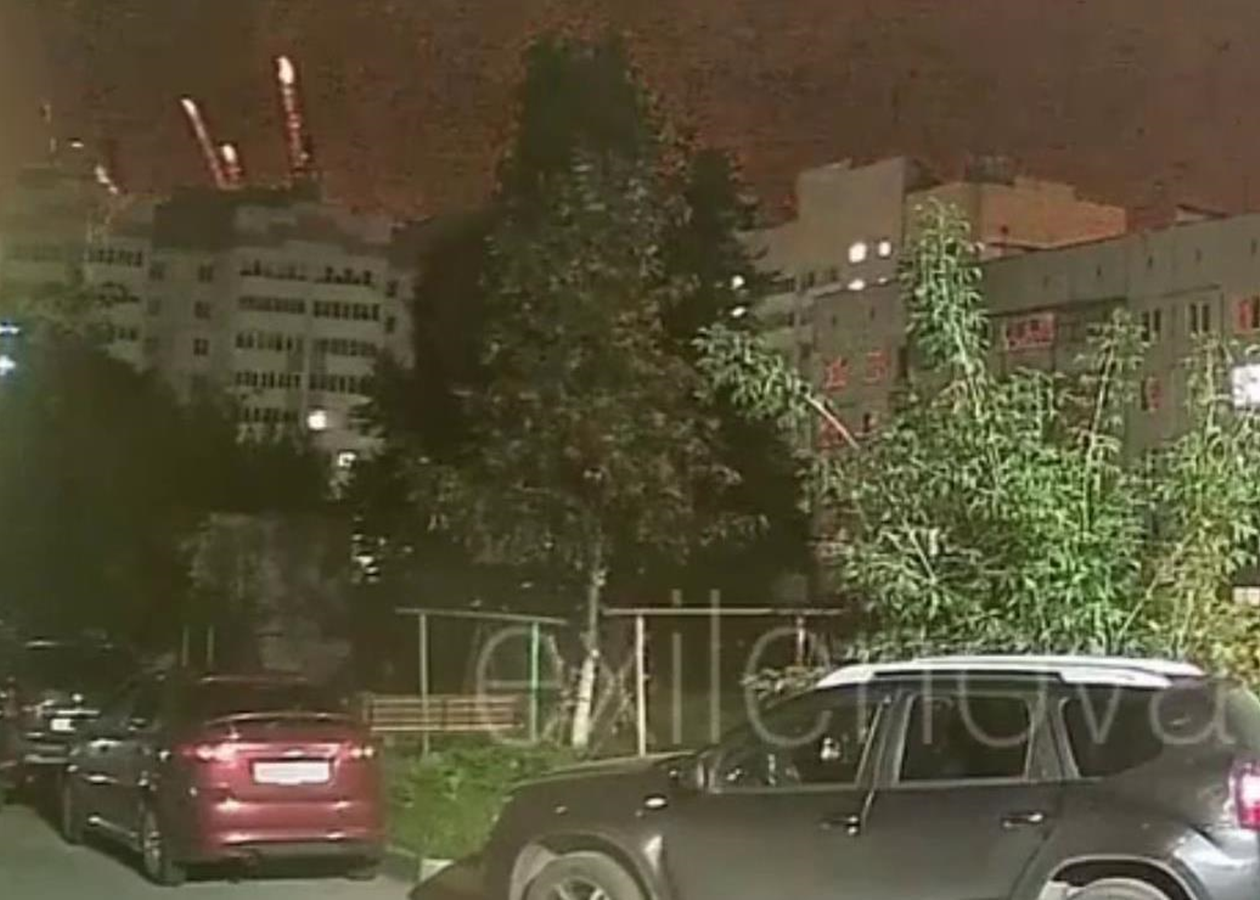 Соцмережі: БпЛА атакували Брянськ, гримлять вибухи