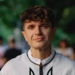 Відомий ведучий показав, як виглядає маєток Януковича