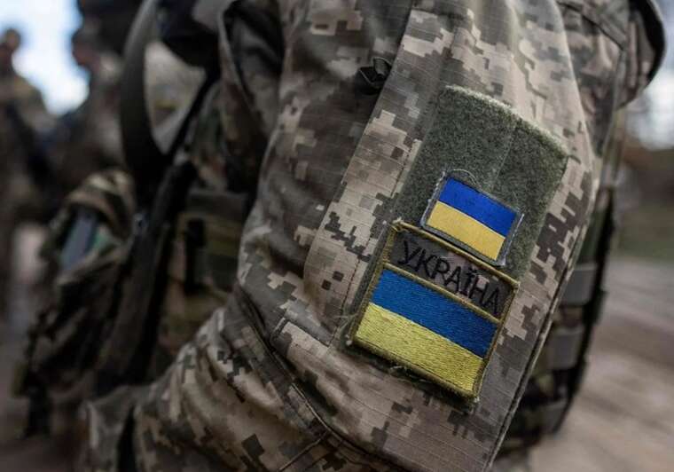 У Полтаві військового судять за ножові поранення товариша по службі: обвинувачений заявляє про самооборону