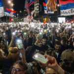 У Белграді святкують поразку Вучича на парламентських виборах у Сербії